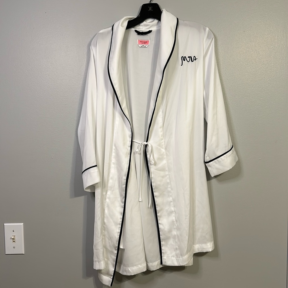 Kate Spade "Mrs" Robe | Kate Spade Bridal Robe | Bride Robe | Bridal | Wedding